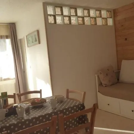 Apartment T2 Praloup 1600 Bat Chanteclerc 6 Personnes 36m2 Avec A Part Et 2 Tv Uvernet-Fours