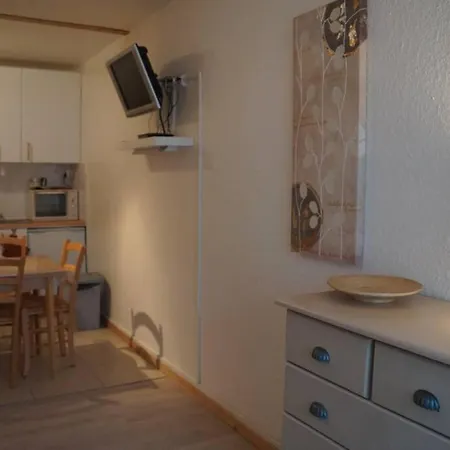 Apartment T2 Praloup 1600 Bat Chanteclerc 6 Personnes 36m2 Avec A Part Et 2 Tv *