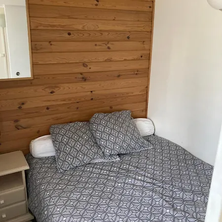 Apartment T2 Praloup 1600 Bat Chanteclerc 6 Personnes 36m2 Avec A Part Et 2 Tv *