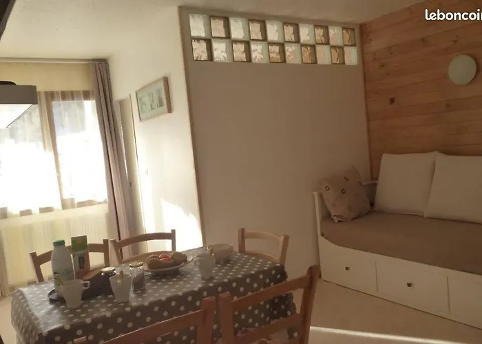 Apartment T2 Praloup 1600 Bat Chanteclerc 6 Personnes 36m2 Avec A Part Et 2 Tv Uvernet-Fours